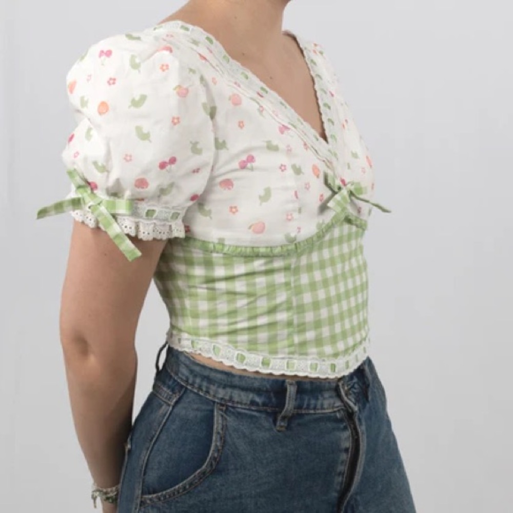 Cloudy Apparel Cottagecore Gingham Puff Sleeve Corset Top